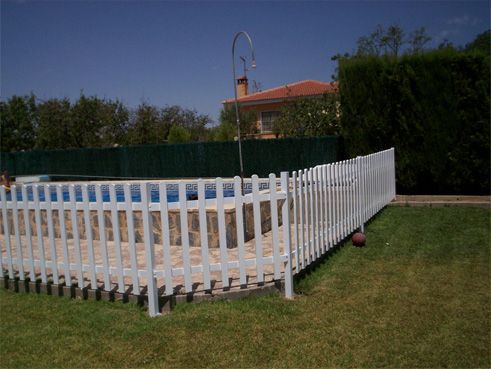 Cristalería SM Aluminio, CB cerramiento en aluminio para piscina